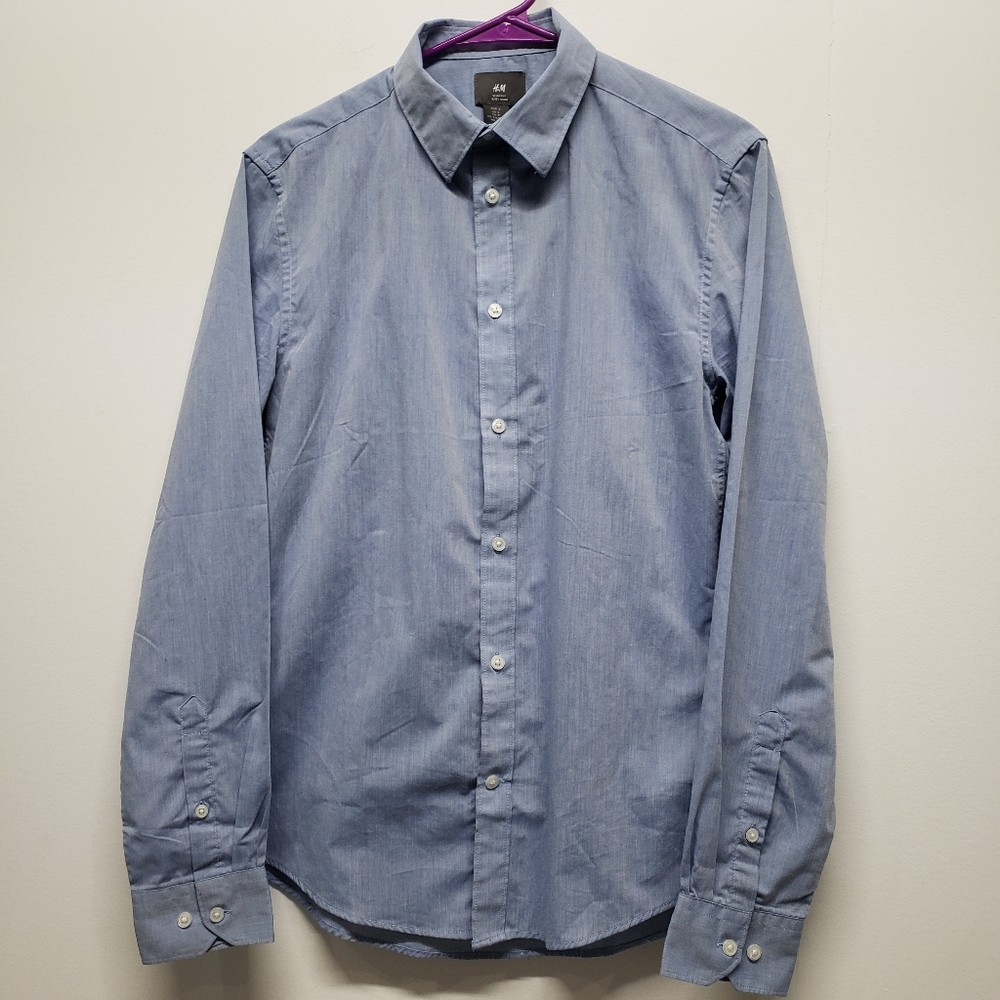 H&M Slim Fit Easy Iron Button Up Long Sleeve Shirts Mens Small Blue Work Preppy